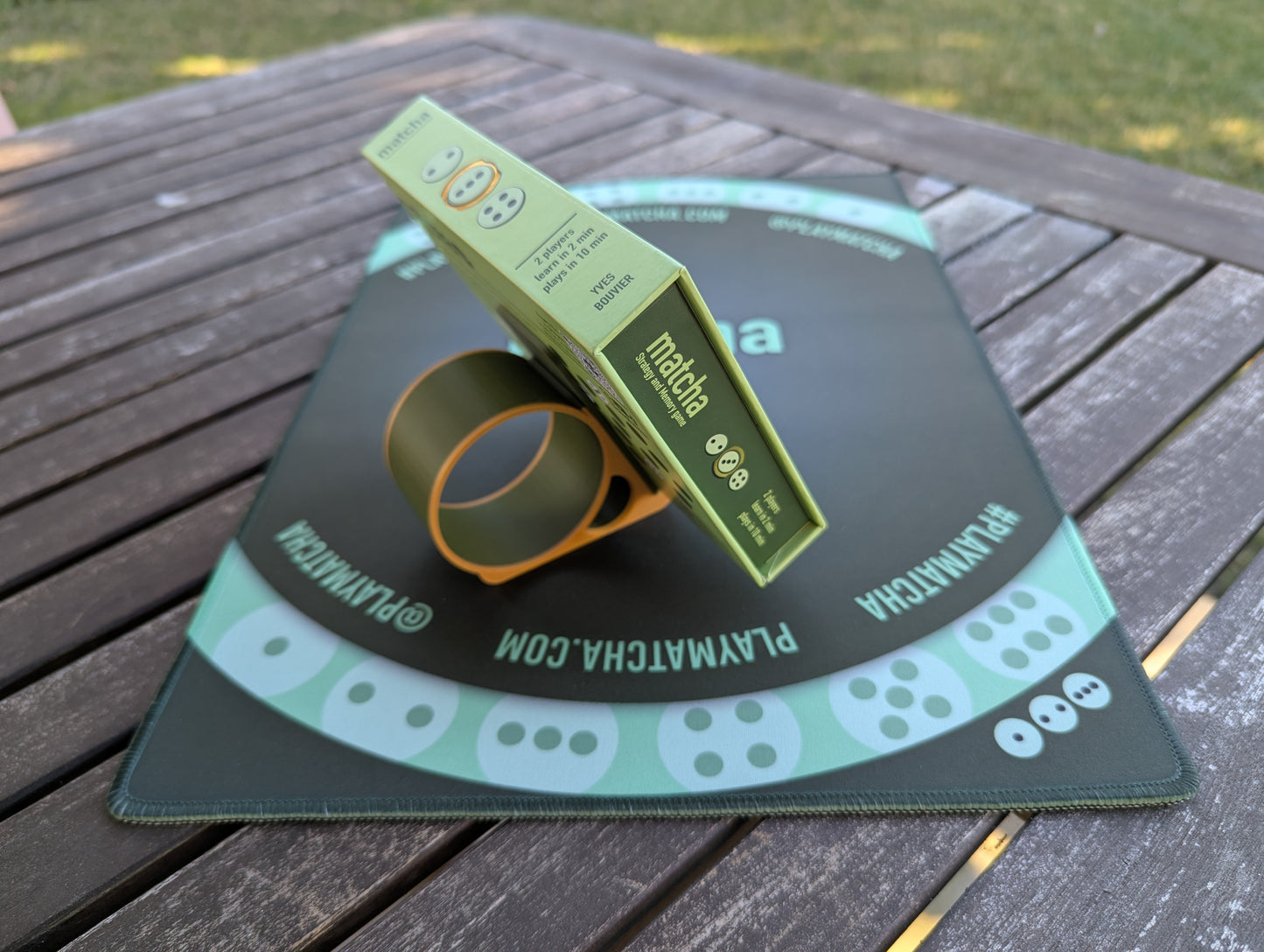 Game & Mat holder